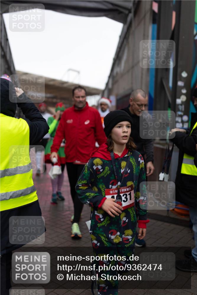 07.12.2025 - St. Pauli X-Mass-Run No. 15 Michael Strokosch http://msf.ph/oto/9362474 07.12.2025 10:59:12 Laufen 31, 5 meine-sportfotos.de