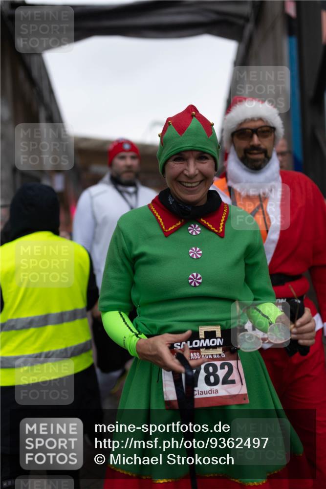 07.12.2025 - St. Pauli X-Mass-Run No. 15 Michael Strokosch http://msf.ph/oto/9362497 07.12.2025 10:59:21 Laufen 82 meine-sportfotos.de