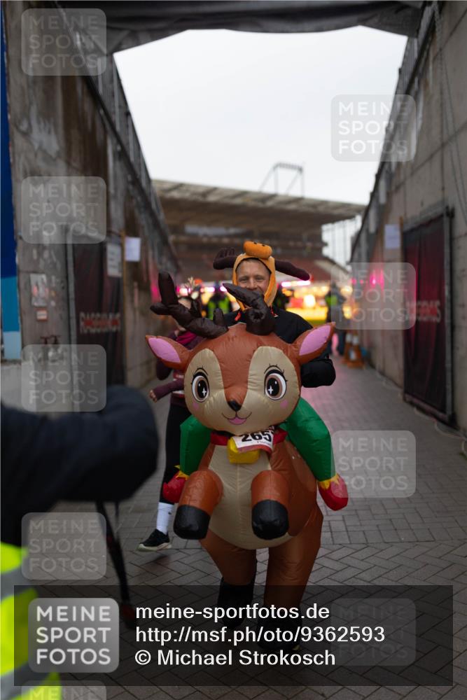 07.12.2025 - St. Pauli X-Mass-Run No. 15 Michael Strokosch http://msf.ph/oto/9362593 07.12.2025 10:59:53 Laufen 265 meine-sportfotos.de