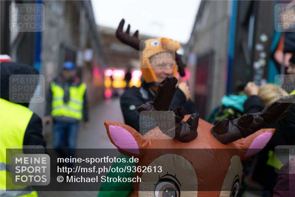 07.12.2025 - St. Pauli X-Mass-Run No. 15 Michael Strokosch http://msf.ph/oto/9362613 07.12.2025 11:00:00 Laufen  meine-sportfotos.de