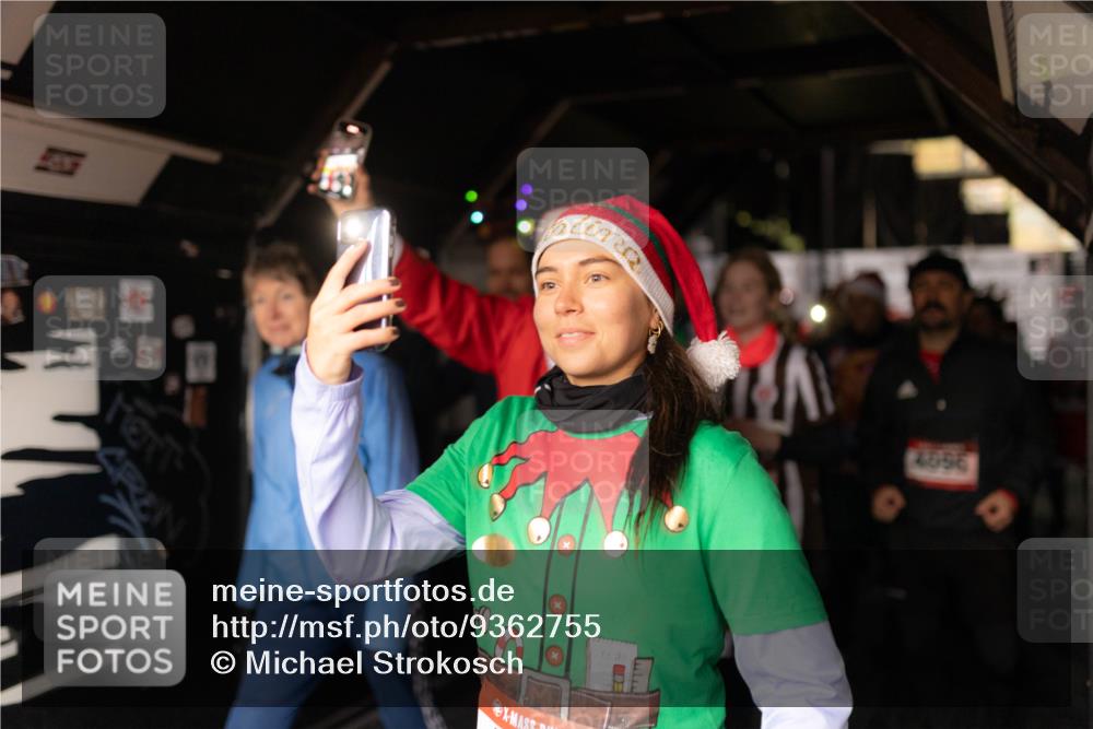07.12.2025 - St. Pauli X-Mass-Run No. 15 Michael Strokosch http://msf.ph/oto/9362755 07.12.2025 11:13:20 Laufen 9607 meine-sportfotos.de