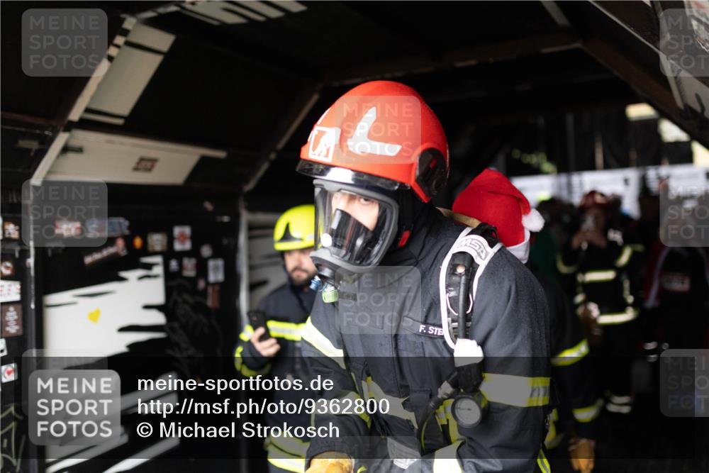 07.12.2025 - St. Pauli X-Mass-Run No. 15 Michael Strokosch http://msf.ph/oto/9362800 07.12.2025 11:13:34 Laufen  meine-sportfotos.de