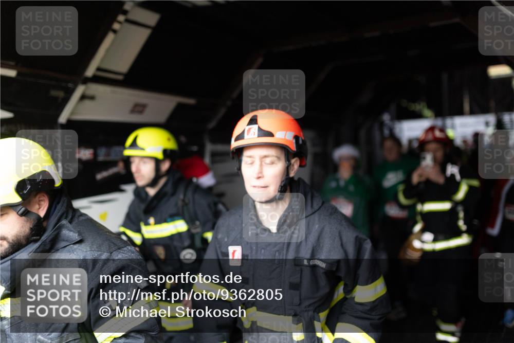 07.12.2025 - St. Pauli X-Mass-Run No. 15 Michael Strokosch http://msf.ph/oto/9362805 07.12.2025 11:13:35 Laufen  meine-sportfotos.de
