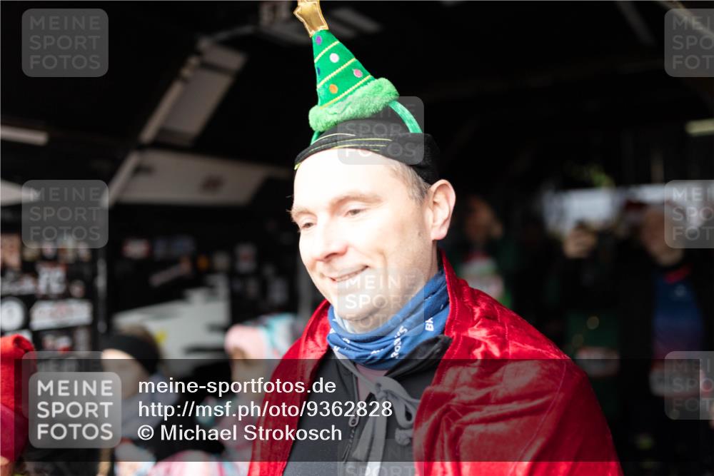 07.12.2025 - St. Pauli X-Mass-Run No. 15 Michael Strokosch http://msf.ph/oto/9362828 07.12.2025 11:13:39 Laufen 2031 meine-sportfotos.de