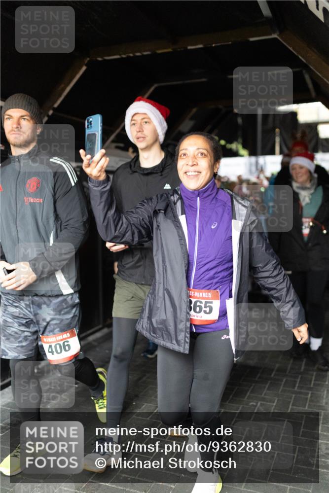 07.12.2025 - St. Pauli X-Mass-Run No. 15 Michael Strokosch http://msf.ph/oto/9362830 07.12.2025 11:13:42 Laufen 15, 406, 15, 865 meine-sportfotos.de