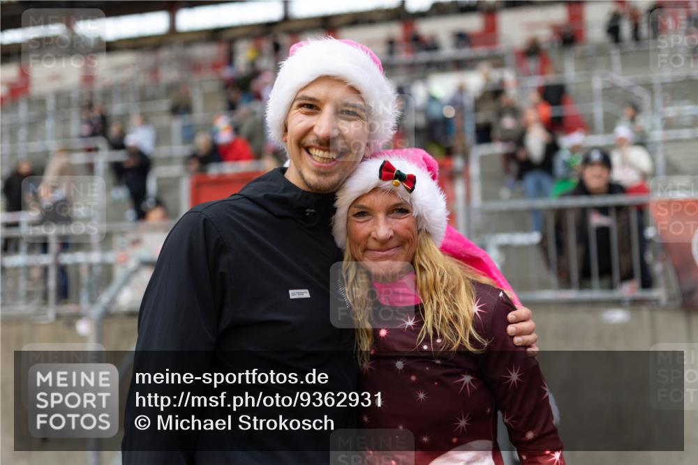 07.12.2025 - St. Pauli X-Mass-Run No. 15 Michael Strokosch http://msf.ph/oto/9362931 07.12.2025 11:20:18 Laufen  meine-sportfotos.de