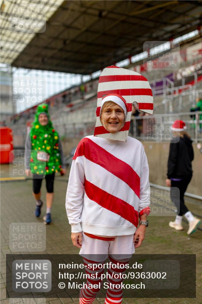 07.12.2025 - St. Pauli X-Mass-Run No. 15 Michael Strokosch http://msf.ph/oto/9363002 07.12.2025 11:20:57 Laufen 3432 meine-sportfotos.de