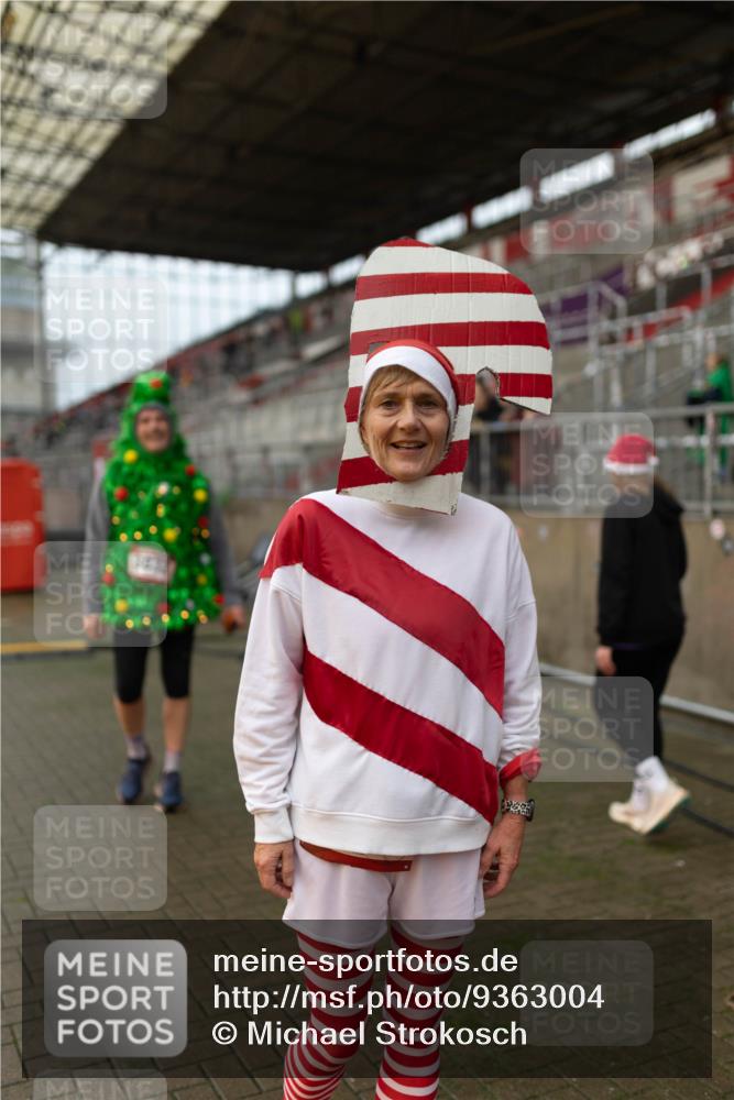 07.12.2025 - St. Pauli X-Mass-Run No. 15 Michael Strokosch http://msf.ph/oto/9363004 07.12.2025 11:20:58 Laufen  meine-sportfotos.de