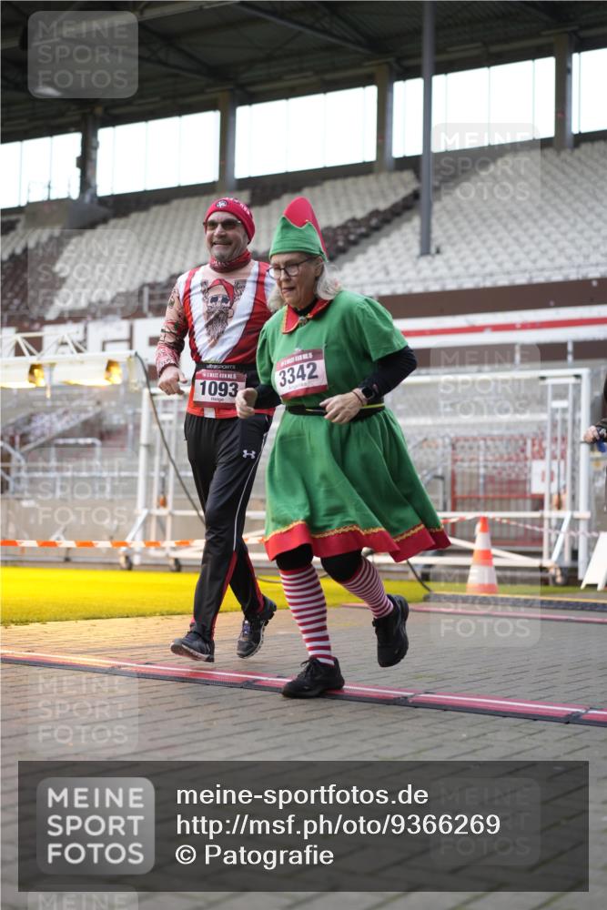 07.12.2025 - St. Pauli X-Mass-Run No. 15 Patografie http://msf.ph/oto/9366269 07.12.2025 10:51:07 Ziel 769, 1093, 1691, 3199, 3342 meine-sportfotos.de