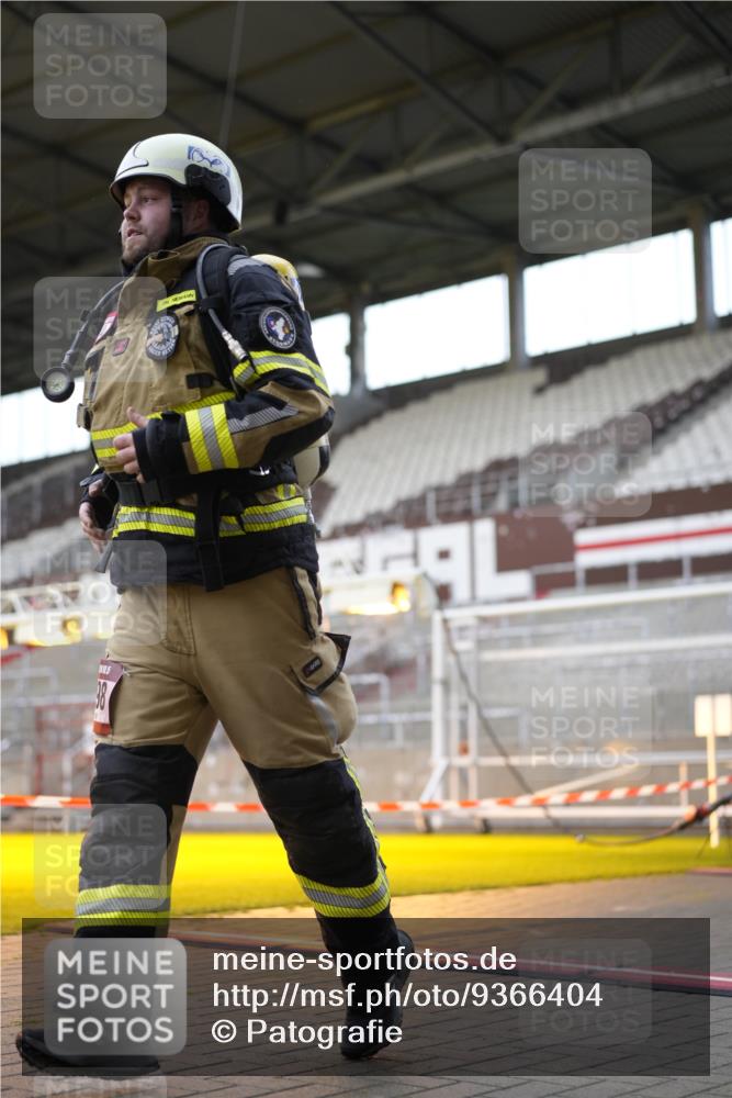 07.12.2025 - St. Pauli X-Mass-Run No. 15 Patografie http://msf.ph/oto/9366404 07.12.2025 10:52:13 Ziel 27, 499, 506, 654, 931, 1098, 2661, 4797, 4864, 4865, 4866, 4879, 4880, 4882 meine-sportfotos.de