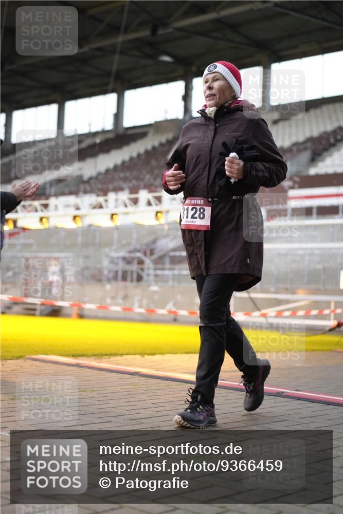 07.12.2025 - St. Pauli X-Mass-Run No. 15 Patografie http://msf.ph/oto/9366459 07.12.2025 10:53:12 Ziel 500, 510, 1684, 3128 meine-sportfotos.de