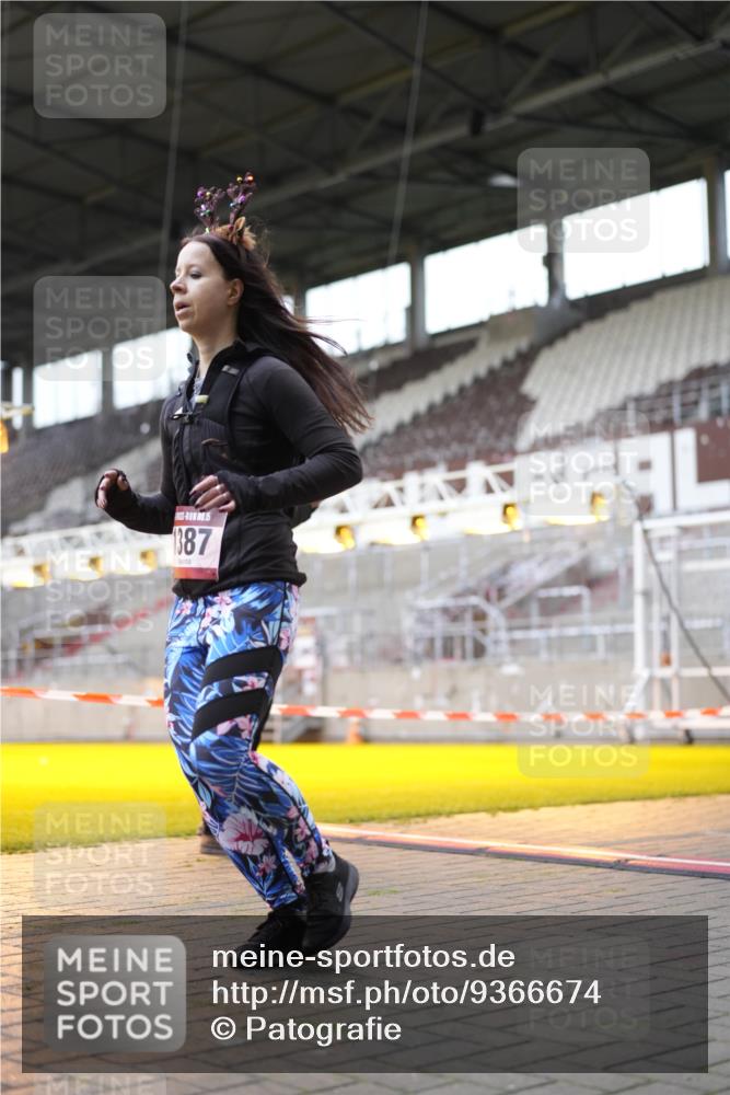 07.12.2025 - St. Pauli X-Mass-Run No. 15 Patografie http://msf.ph/oto/9366674 07.12.2025 10:57:14 Ziel 130, 251, 280, 773, 1097, 1099, 1387, 2290, 2296, 2297, 2298, 2665, 3064, 3067 meine-sportfotos.de