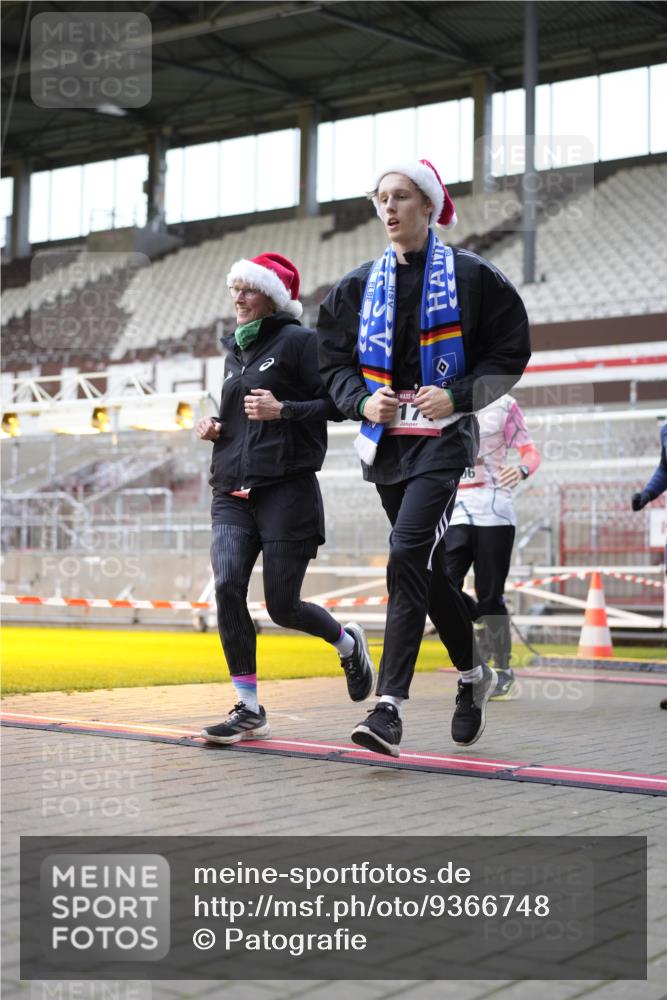 07.12.2025 - St. Pauli X-Mass-Run No. 15 Patografie http://msf.ph/oto/9366748 07.12.2025 10:58:41 Ziel 7, 606, 907, 941, 1160, 1174, 1476, 2130, 2131 meine-sportfotos.de