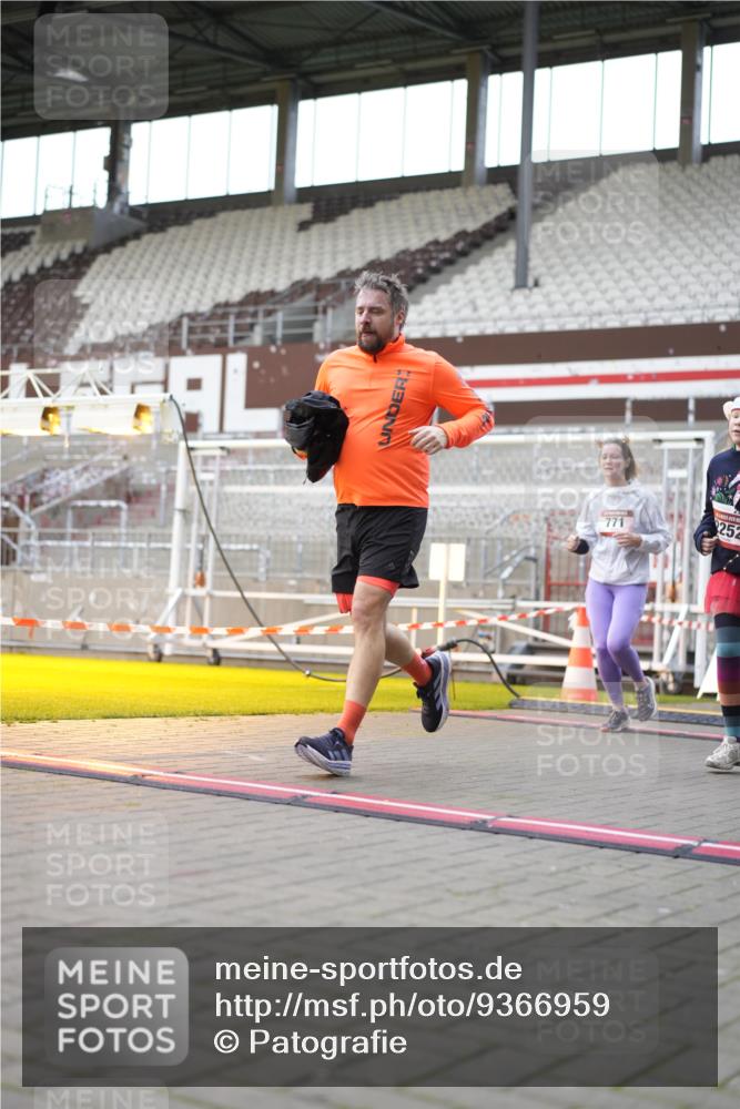 07.12.2025 - St. Pauli X-Mass-Run No. 15 Patografie http://msf.ph/oto/9366959 07.12.2025 11:01:18 Ziel 89, 132, 139, 557, 766, 770, 771, 1300, 1367, 1615, 2251, 2252 meine-sportfotos.de