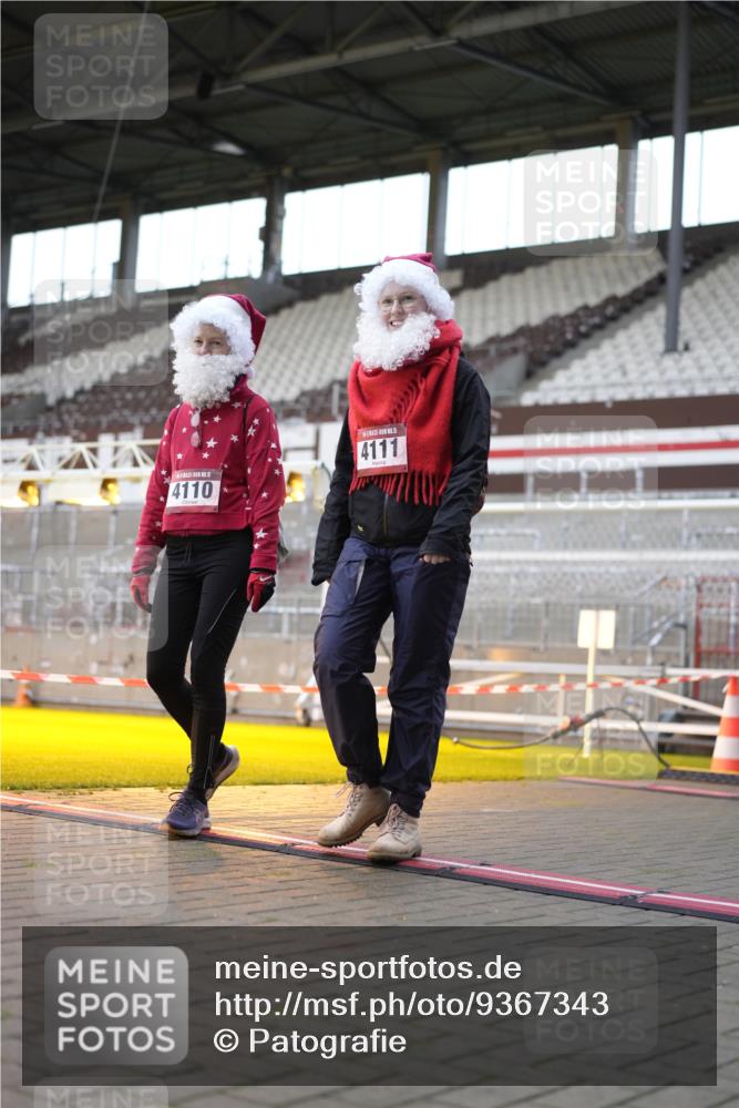 07.12.2025 - St. Pauli X-Mass-Run No. 15 Patografie http://msf.ph/oto/9367343 07.12.2025 10:50:18 Ziel 905, 2582, 2583, 2584, 3287, 3291, 4075, 4110, 4111, 4756, 4757, 4759 meine-sportfotos.de
