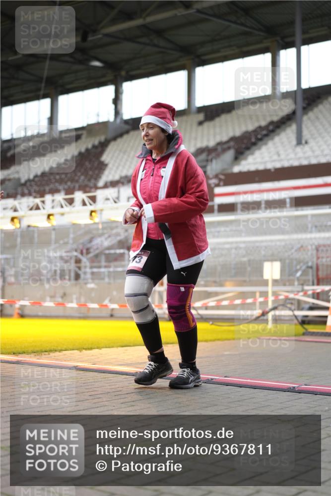 07.12.2025 - St. Pauli X-Mass-Run No. 15 Patografie http://msf.ph/oto/9367811 07.12.2025 11:02:16 Ziel 193, 314, 317, 542, 547, 847, 1143, 1611, 2329, 2519, 2520 meine-sportfotos.de