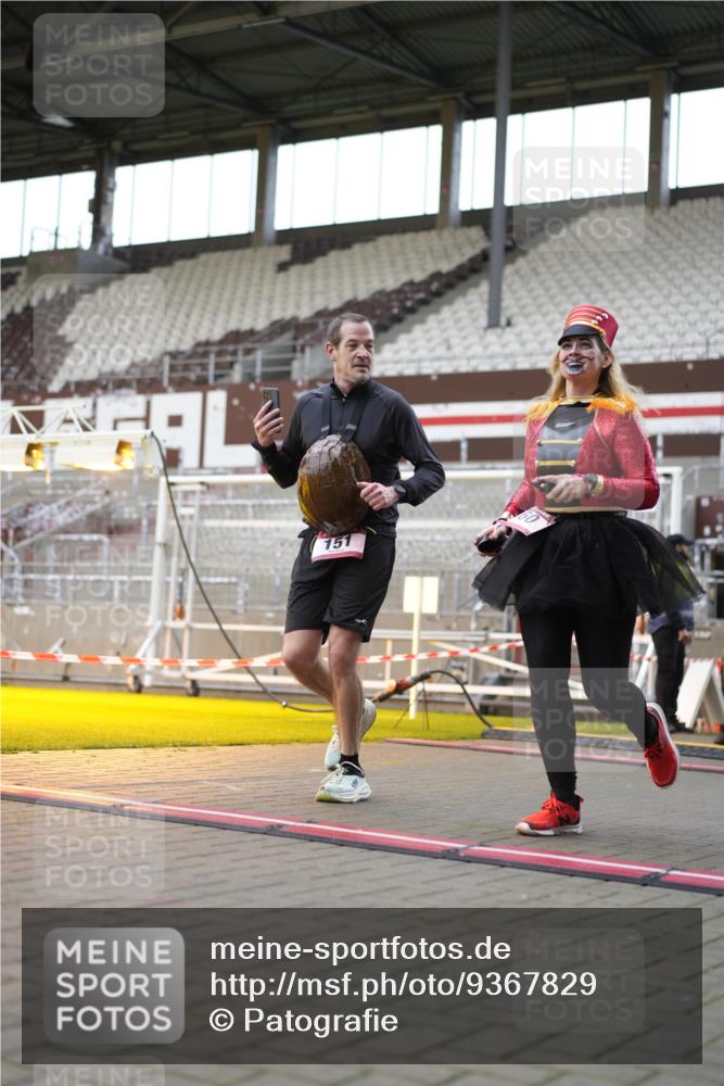 07.12.2025 - St. Pauli X-Mass-Run No. 15 Patografie http://msf.ph/oto/9367829 07.12.2025 11:02:46 Ziel 151, 160, 502, 574, 746, 875, 880, 953, 997, 1063, 1102 meine-sportfotos.de