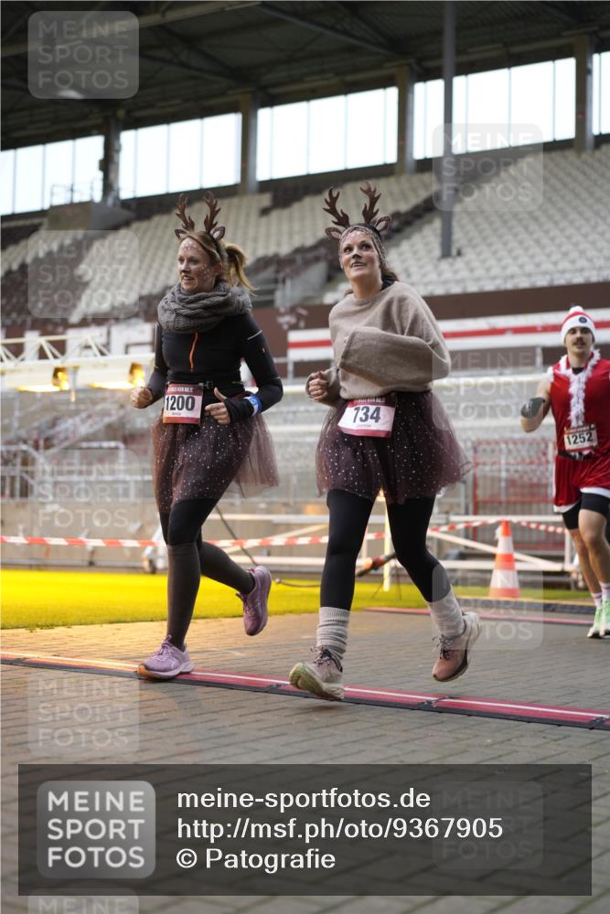 07.12.2025 - St. Pauli X-Mass-Run No. 15 Patografie http://msf.ph/oto/9367905 07.12.2025 11:04:06 Ziel 215, 216, 222, 432, 734, 764, 1200, 1252, 1254, 1401, 1695, 1854, 1856 meine-sportfotos.de