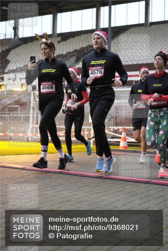 07.12.2025 - St. Pauli X-Mass-Run No. 15 Patografie http://msf.ph/oto/9368021 07.12.2025 11:04:42 Ziel 33, 361, 395, 1643, 2791, 2919, 3719, 4561, 4562, 4563, 4565, 4566, 4567, 4568, 4569, 4570, 4571, 4572, 4573, 4575, 4576, 4577, 4578 meine-sportfotos.de