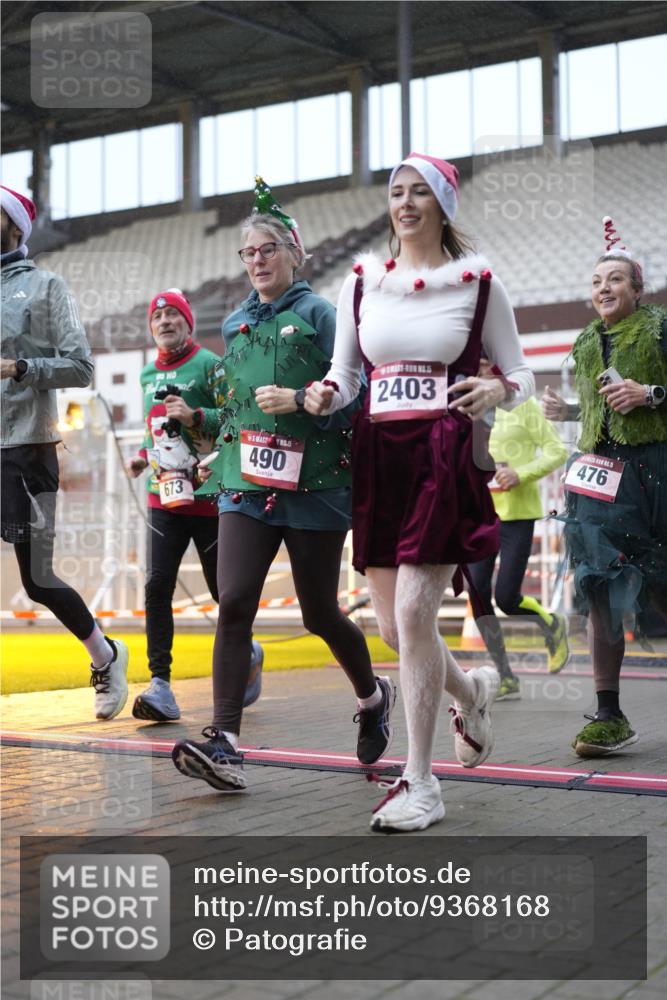 07.12.2025 - St. Pauli X-Mass-Run No. 15 Patografie http://msf.ph/oto/9368168 07.12.2025 11:07:16 Ziel 281, 342, 344, 476, 490, 591, 596, 603, 621, 622, 673, 688, 781, 1202, 1206, 1233, 1585, 1587, 1862, 2403, 5008 meine-sportfotos.de