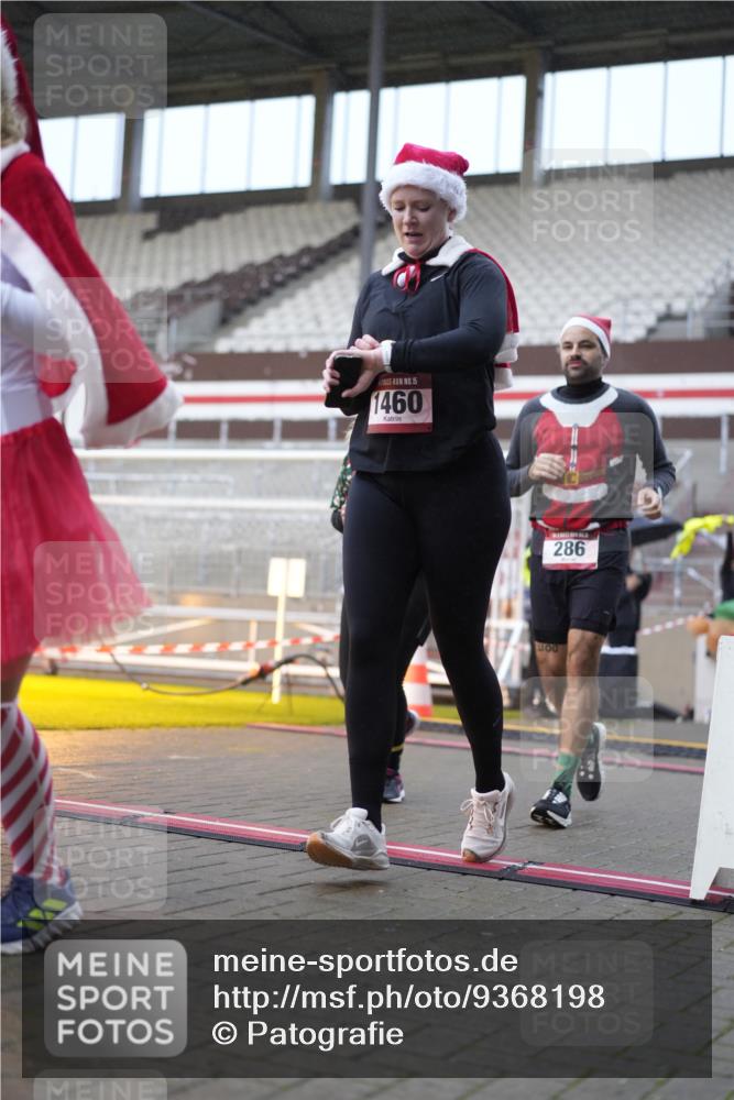 07.12.2025 - St. Pauli X-Mass-Run No. 15 Patografie http://msf.ph/oto/9368198 07.12.2025 11:07:46 Ziel 271, 273, 286, 293, 332, 377, 389, 397, 623, 774, 1107, 1123, 1129, 1378, 1381, 1382, 1383, 1439, 1441, 1460, 1509, 1812, 1910, 2693 meine-sportfotos.de