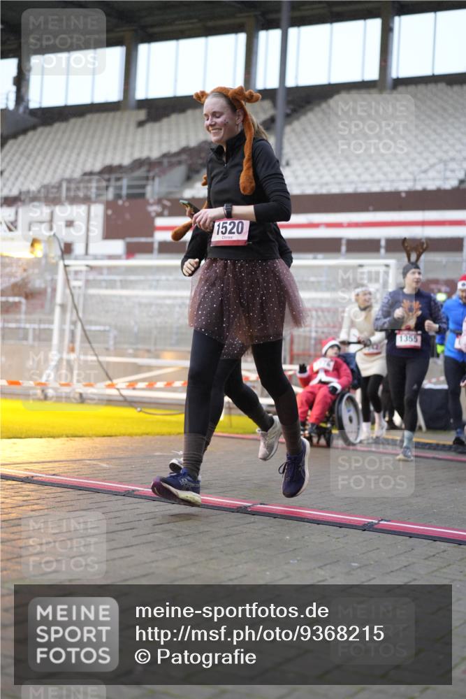 07.12.2025 - St. Pauli X-Mass-Run No. 15 Patografie http://msf.ph/oto/9368215 07.12.2025 11:07:54 Ziel 271, 273, 286, 293, 629, 635, 653, 772, 774, 1107, 1123, 1129, 1226, 1230, 1249, 1342, 1355, 1378, 1381, 1382, 1383, 1439, 1441, 1460, 1520, 1525, 1809, 1810, 1812, 4798, 4815 meine-sportfotos.de