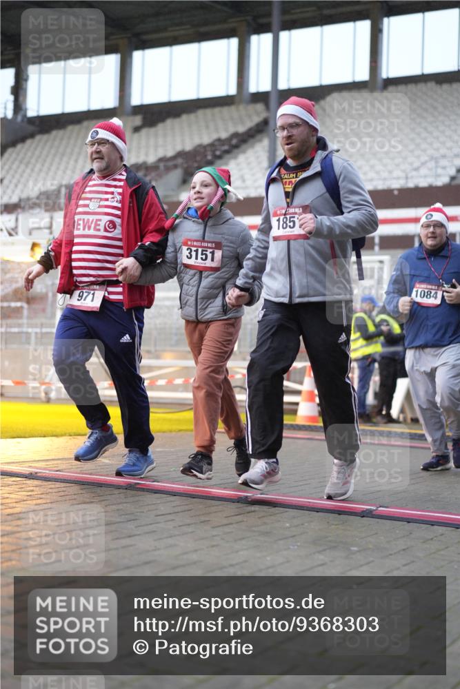 07.12.2025 - St. Pauli X-Mass-Run No. 15 Patografie http://msf.ph/oto/9368303 07.12.2025 11:09:21 Ziel 44, 51, 266, 558, 971, 1084, 1110, 1260, 1463, 1477, 1641, 1851, 1870, 1945, 1974, 2042, 3151, 4191 meine-sportfotos.de
