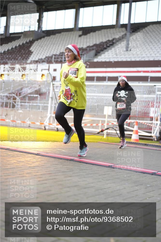 07.12.2025 - St. Pauli X-Mass-Run No. 15 Patografie http://msf.ph/oto/9368502 07.12.2025 11:11:50 Ziel 408, 437, 679, 689, 690, 694, 1186 meine-sportfotos.de