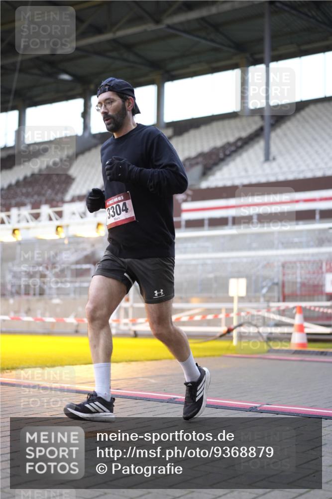 07.12.2025 - St. Pauli X-Mass-Run No. 15 Patografie http://msf.ph/oto/9368879 07.12.2025 11:18:15 Ziel 1325, 1348, 2045, 3201, 3304, 3327 meine-sportfotos.de