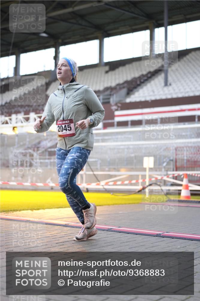 07.12.2025 - St. Pauli X-Mass-Run No. 15 Patografie http://msf.ph/oto/9368883 07.12.2025 11:18:16 Ziel 1325, 1348, 2045, 3201, 3304 meine-sportfotos.de
