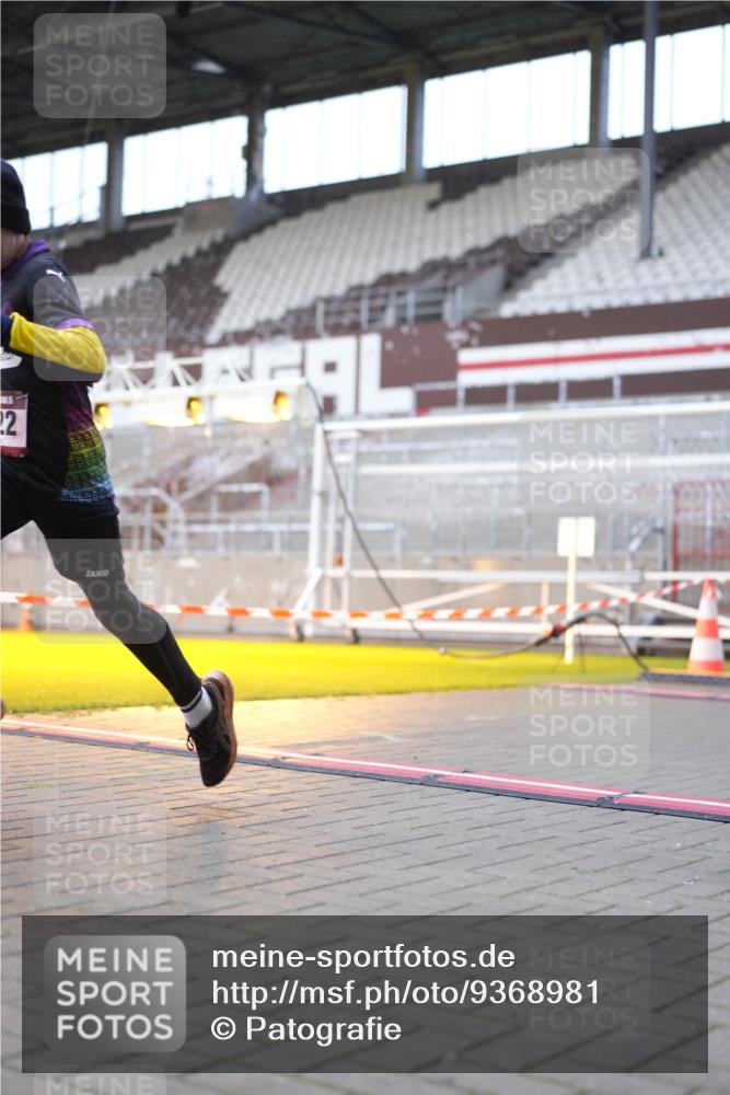 07.12.2025 - St. Pauli X-Mass-Run No. 15 Patografie http://msf.ph/oto/9368981 07.12.2025 11:19:42 Ziel 367, 373, 1336, 1343, 2217, 2581, 2771, 3075, 3160, 3822, 3823 meine-sportfotos.de