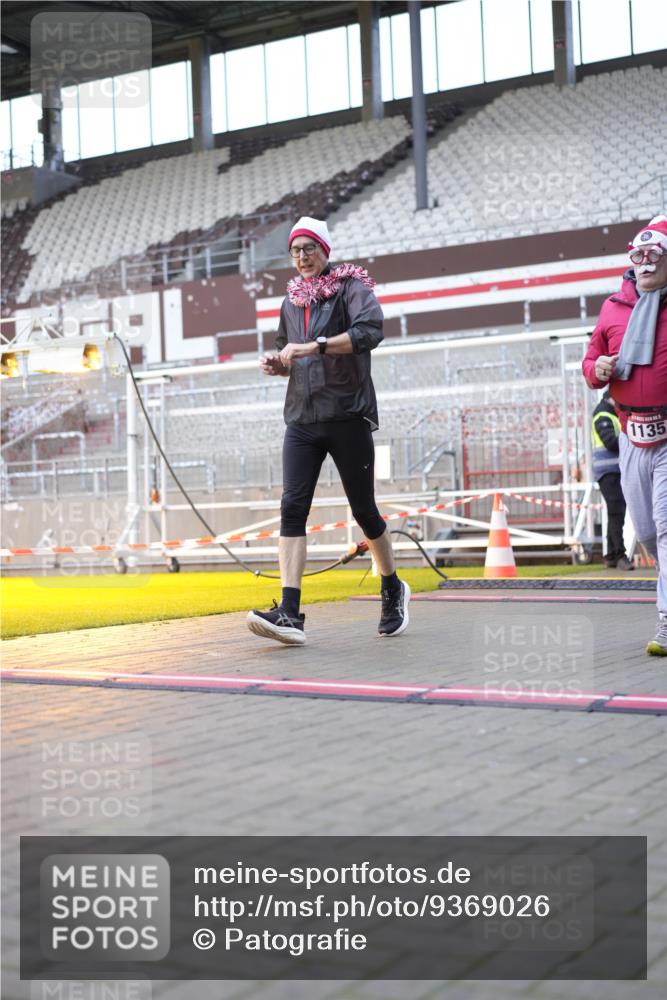 07.12.2025 - St. Pauli X-Mass-Run No. 15 Patografie http://msf.ph/oto/9369026 07.12.2025 11:20:26 Ziel 1020, 1135, 1614, 2132, 2134, 2242, 2305, 3129, 3157, 3309, 4637 meine-sportfotos.de