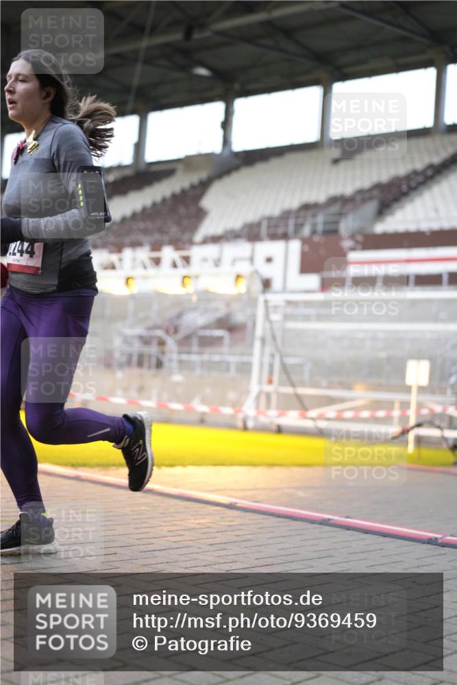 07.12.2025 - St. Pauli X-Mass-Run No. 15 Patografie http://msf.ph/oto/9369459 07.12.2025 11:25:09 Ziel 470, 473, 1527, 1544, 1855, 1858, 1961, 2151, 2193, 2244, 2981, 2990, 3126, 5003 meine-sportfotos.de