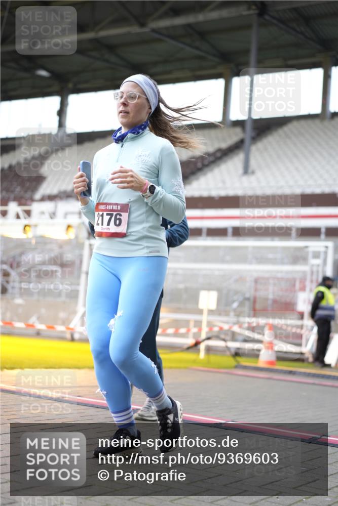 07.12.2025 - St. Pauli X-Mass-Run No. 15 Patografie http://msf.ph/oto/9369603 07.12.2025 11:26:42 Ziel 205, 209, 2024, 2026, 2175, 2176, 2234, 2236, 2237, 2240, 2748, 2749, 2813, 2942, 2972, 2979, 4884 meine-sportfotos.de