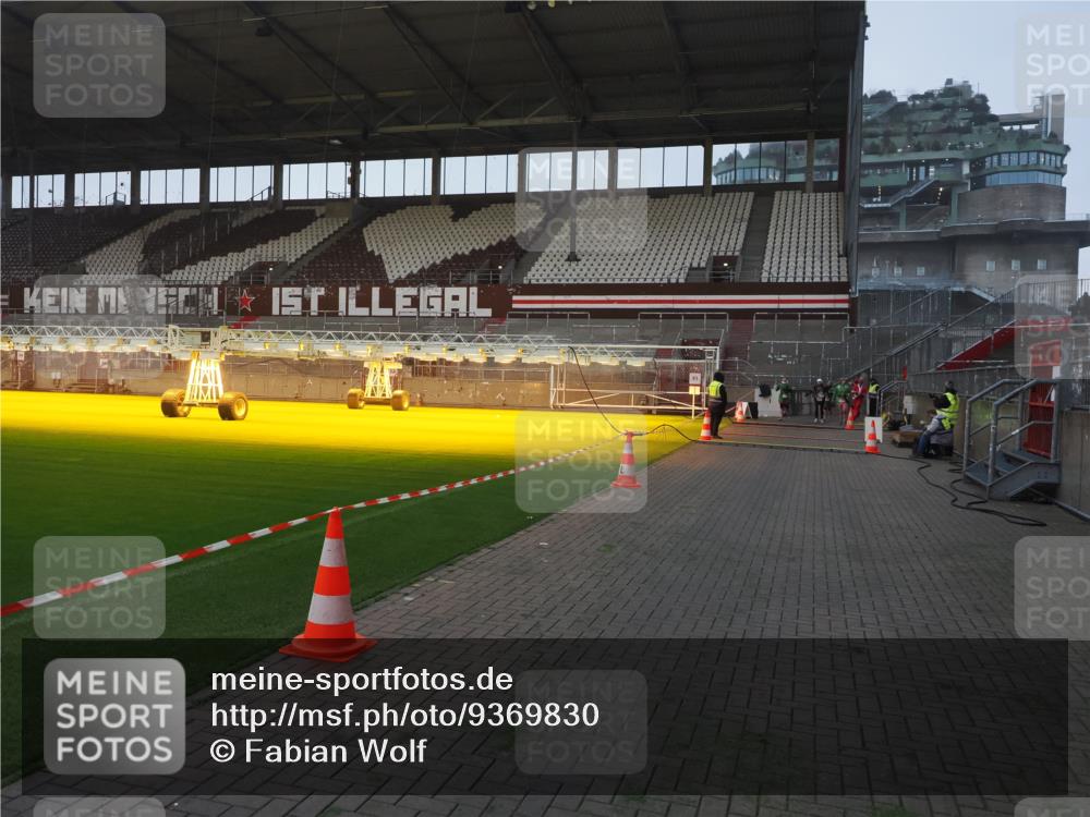 07.12.2025 - St. Pauli X-Mass-Run No. 15 Fabian Wolf http://msf.ph/oto/9369830 07.12.2025 09:59:56 Ziel 934, 1112, 2186, 2729, 2964 meine-sportfotos.de