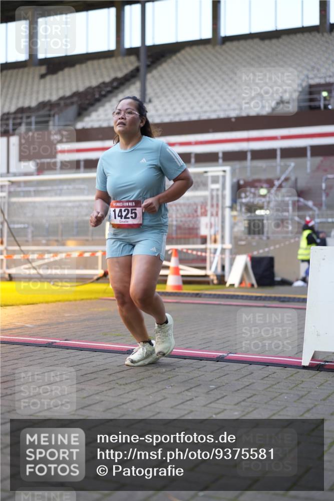 07.12.2025 - St. Pauli X-Mass-Run No. 15 Patografie http://msf.ph/oto/9375581 07.12.2025 10:03:41 Ziel 185, 213, 214, 358, 399, 940, 1023, 1263, 1264, 1307, 1394, 1425, 1506, 1888, 2002, 2366, 2380, 3334, 3734, 4660, 4667, 4679, 4680 meine-sportfotos.de