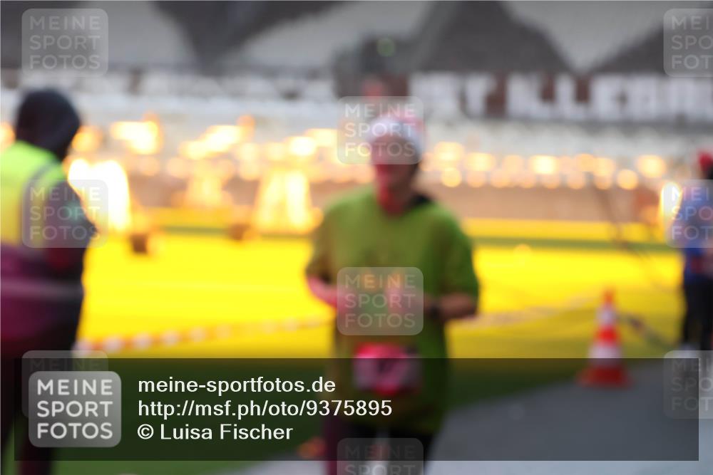 07.12.2025 - St. Pauli X-Mass-Run No. 15 Luisa Fischer http://msf.ph/oto/9375895 07.12.2025 11:06:32 Ziel 92, 199, 204, 298, 300, 402, 403, 414, 474, 486, 556, 659, 693, 831, 854, 858, 878, 920, 924, 925, 927, 929, 932, 944, 973, 1024, 1025, 1046, 1049, 1092, 1196, 1208, 1223, 1229, 1287, 1403, 1428, 1429, 1430, 1432, 1440, 1442, 1608, 1648, 2243, 2245, 2254, 2884, 3272, 3278, 4579, 4581, 4583, 4585, 4587 meine-sportfotos.de
