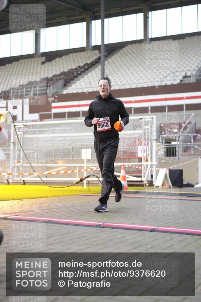 07.12.2025 - St. Pauli X-Mass-Run No. 15 Patografie http://msf.ph/oto/9376620 07.12.2025 10:06:01 Ziel 127, 148, 180, 424, 468, 676, 805, 834, 967, 969, 1788, 2756, 2757, 2894, 2968, 3093, 3172, 3196, 3812, 3814, 3857, 3859, 3877, 4235, 4236, 4237, 4246, 4251, 4670, 4676 meine-sportfotos.de