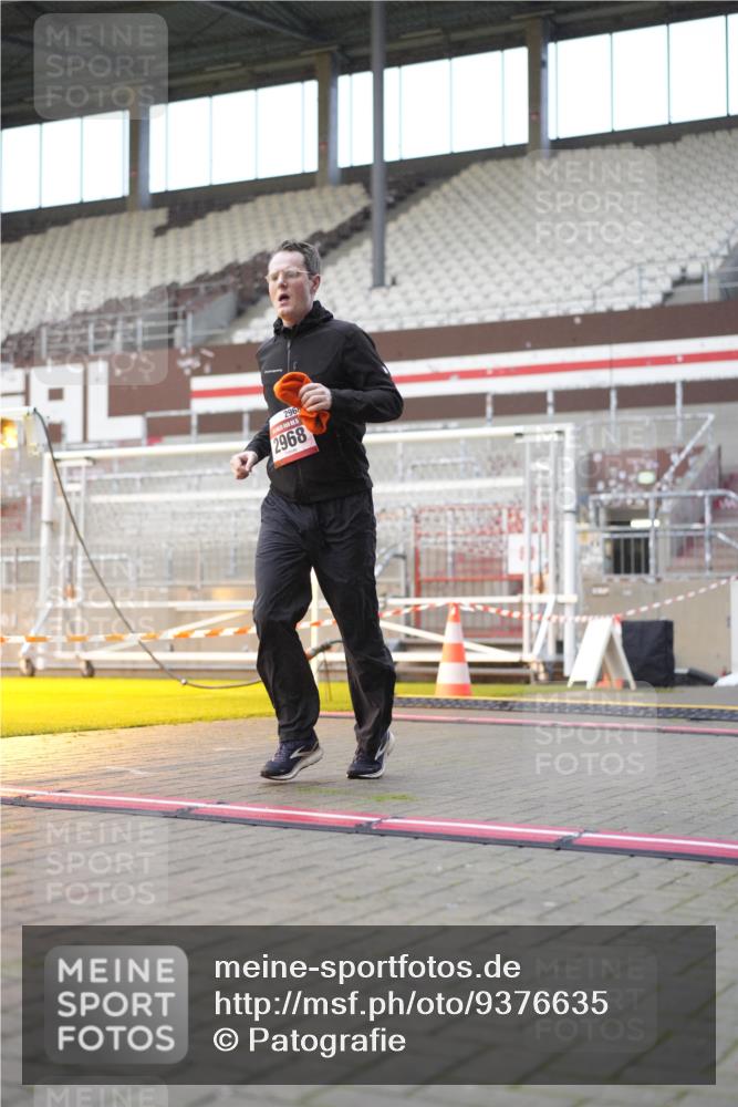 07.12.2025 - St. Pauli X-Mass-Run No. 15 Patografie http://msf.ph/oto/9376635 07.12.2025 10:06:02 Ziel 127, 148, 180, 424, 468, 676, 805, 834, 893, 967, 969, 1788, 2756, 2757, 2894, 2968, 3093, 3172, 3196, 3812, 3814, 3857, 3859, 4235, 4236, 4237, 4246, 4251, 4670, 4676 meine-sportfotos.de