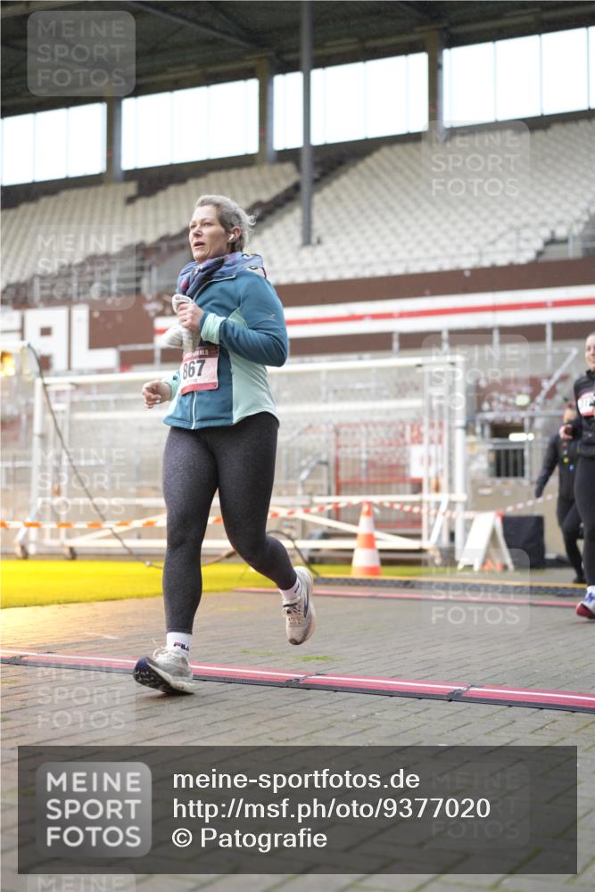 07.12.2025 - St. Pauli X-Mass-Run No. 15 Patografie http://msf.ph/oto/9377020 07.12.2025 10:06:44 Ziel 150, 217, 366, 867, 1007, 1103, 1505, 1735, 2129, 3189, 3330, 3333, 3970, 3971, 4735, 4738 meine-sportfotos.de