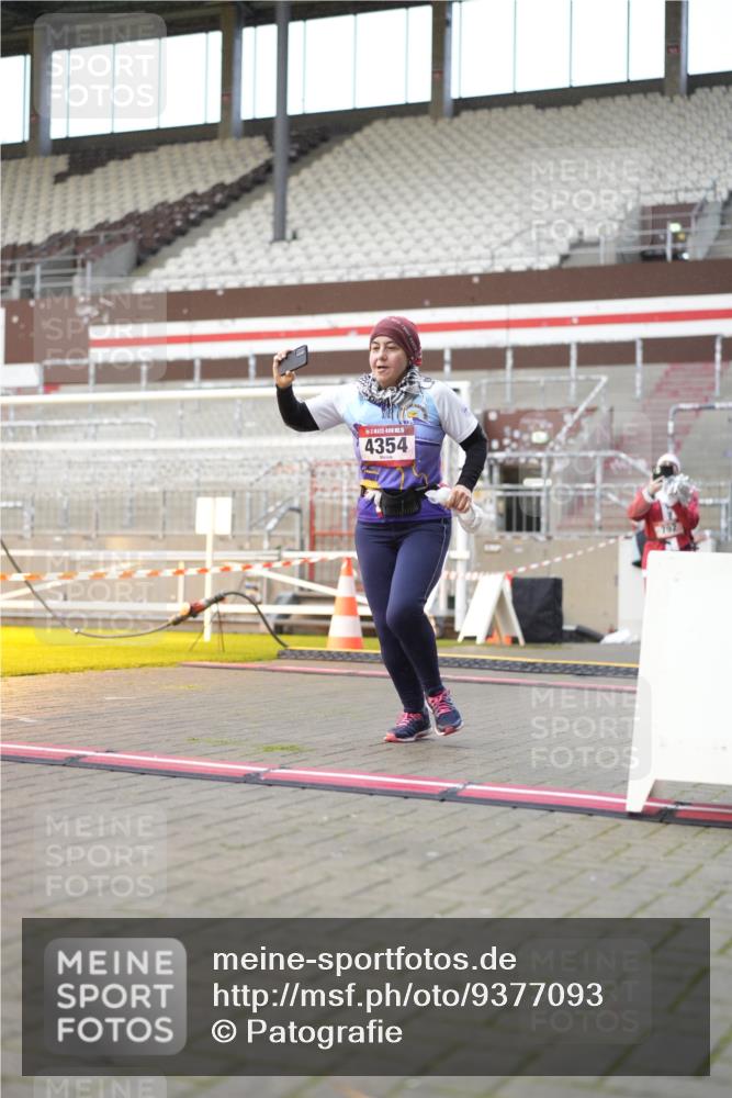 07.12.2025 - St. Pauli X-Mass-Run No. 15 Patografie http://msf.ph/oto/9377093 07.12.2025 10:06:54 Ziel 217, 366, 421, 792, 867, 972, 975, 1007, 1103, 1505, 1572, 1735, 1736, 2129, 3189, 3945, 4354, 4735, 4738 meine-sportfotos.de