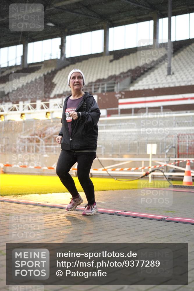 07.12.2025 - St. Pauli X-Mass-Run No. 15 Patografie http://msf.ph/oto/9377289 07.12.2025 10:07:41 Ziel 1447, 1449, 1543, 1905, 3003 meine-sportfotos.de