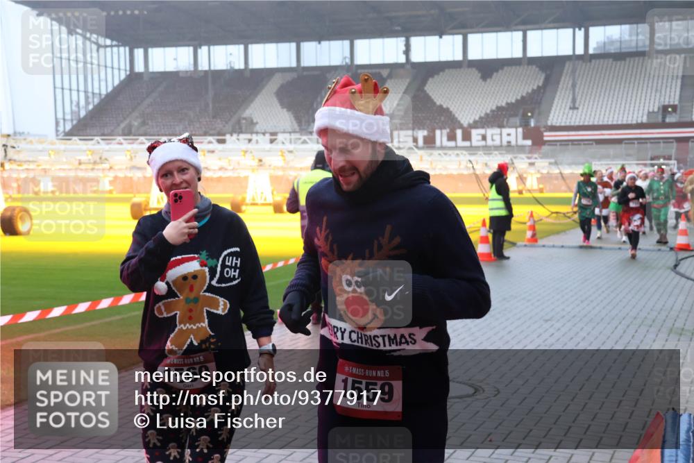 07.12.2025 - St. Pauli X-Mass-Run No. 15 Luisa Fischer http://msf.ph/oto/9377917 07.12.2025 11:08:53 Ziel 15, 1560, 15, 1559, 100, 152, 155, 166, 396, 446, 629, 635, 653, 758, 784, 1078, 1170, 1184, 1226, 1230, 1249, 1342, 1355, 1412, xxxx, 1424, 1464, 1491, 1520, 1525, 1559, 1560, 1596, 1625, 1706, 1809, 1810, 2259, 2893, 4471, 4584, 4798, 4815, 4819, 4830 meine-sportfotos.de