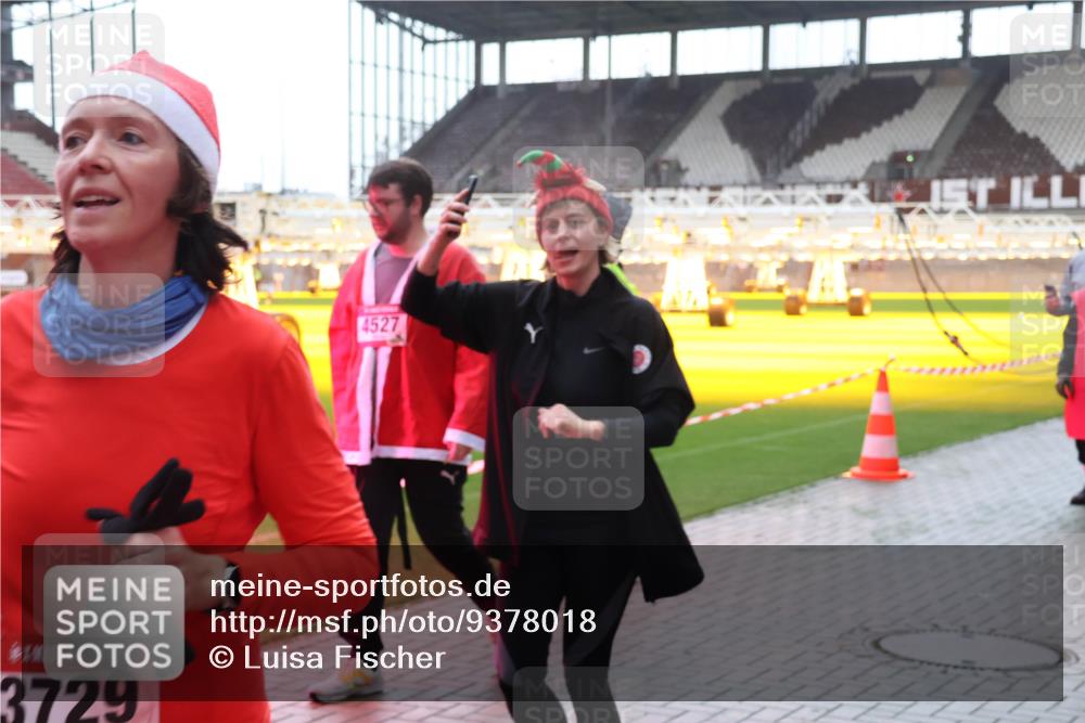 07.12.2025 - St. Pauli X-Mass-Run No. 15 Luisa Fischer http://msf.ph/oto/9378018 07.12.2025 10:28:42 Ziel 37291, 4527, 412, 1507, 1717, 1742, 1745, 2526, 2723, 2912, 2913, 3209, 3218, 3377, 3395, 3412, 3413, 3454, 3472, 3727, 3729, 3730, 3879, 3881, 3883, 4037, 4064, 4065, 4132, 4133, 4159, 4160, 4189, 4245, 4250, 4344, 4350, 4355, 4376, 4380, 4388, 4453, 4454, 4527, 4538, 4697, 4698, 4700, 4701, 4702, 4704, 4706, 4707, 4708, 4710, 4875 meine-sportfotos.de