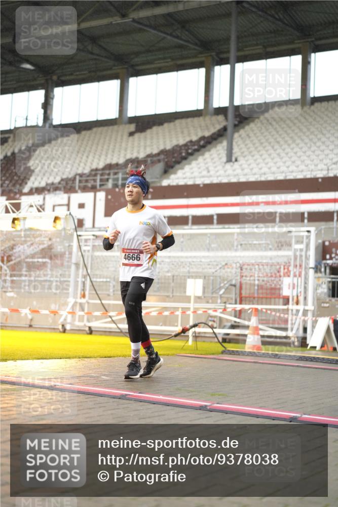 07.12.2025 - St. Pauli X-Mass-Run No. 15 Patografie http://msf.ph/oto/9378038 07.12.2025 10:09:05 Ziel 19, 1461, 1465, 1570, 1575, 1576, 2126, 3300, 3891, 4066, 4067, 4068, 4113, 4666 meine-sportfotos.de