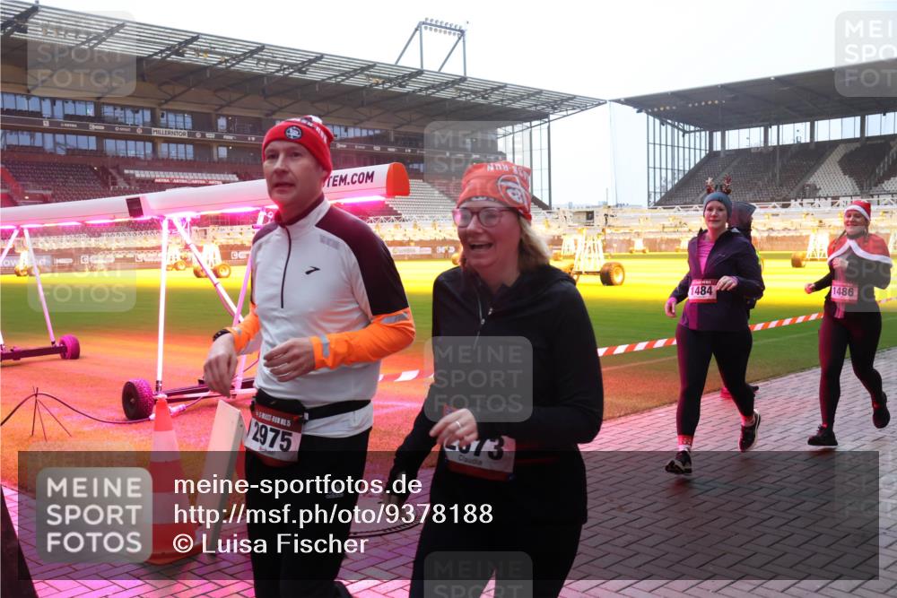 07.12.2025 - St. Pauli X-Mass-Run No. 15 Luisa Fischer http://msf.ph/oto/9378188 07.12.2025 10:03:51 Ziel 15, 2975, 2873, 1484, 1486, 177, 185, 213, 214, 358, 399, 442, 443, 460, 936, 940, 943, 956, 963, 965, 984, 1023, 1118, 1263, 1264, 1394, 1484, 1486, 1506, 1594, 1888, 2002, 2366, 2380, 2505, 2682, 2973, 2975, 3334, 3417, 3734, 4193, 4239, 4660, 4667, 4679, 4680 meine-sportfotos.de