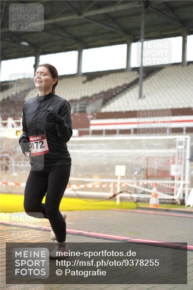 07.12.2025 - St. Pauli X-Mass-Run No. 15 Patografie http://msf.ph/oto/9378255 07.12.2025 10:09:35 Ziel 800, 1172, 1191, 1243, 1248 meine-sportfotos.de