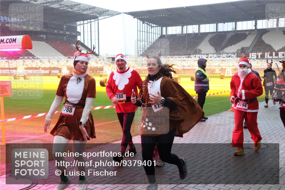 07.12.2025 - St. Pauli X-Mass-Run No. 15 Luisa Fischer http://msf.ph/oto/9379401 07.12.2025 10:06:37 Ziel 3, 1788, 180, 425, 4194, 3196, 2, 3, 34, 54, 127, 148, 180, 187, 424, 468, 512, 562, 676, 805, 834, 893, 967, 969, 1119, 1369, 1479, 1480, 1788, 1789, 1791, 1832, 1937, 1946, 2756, 2757, 2894, 2968, 3093, 3172, 3196, 3213, 3232, 3534, 3535, 3536, 3537, 3812, 3814, 3857, 3859, 3877, 4194, 4195, 4235, 4236, 4237, 4246, 4251, 4459, 4657, 4665, 4670, 4672, 4676, 4677, 4736, 4739 meine-sportfotos.de
