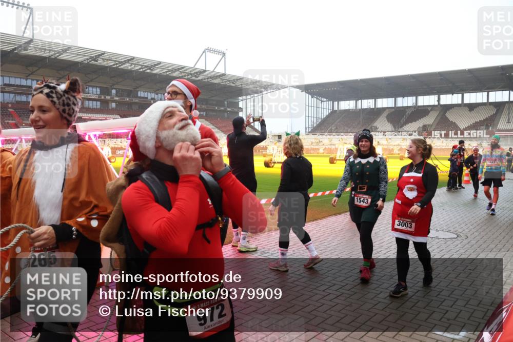 07.12.2025 - St. Pauli X-Mass-Run No. 15 Luisa Fischer http://msf.ph/oto/9379909 07.12.2025 10:08:13 Ziel 265, 972, 1543, 3003, 1447, 256, 265, 272, 517, 657, 685, 716, 767, 1187, 1234, 1447, 1449, 1543, 1905, 3003, 3627, 3628, 4231, 4623, 4624, 4626, 4734, 4737, 4740 meine-sportfotos.de