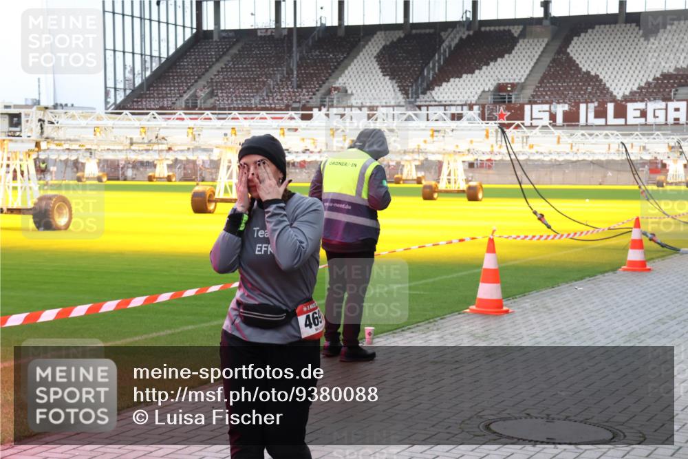07.12.2025 - St. Pauli X-Mass-Run No. 15 Luisa Fischer http://msf.ph/oto/9380088 07.12.2025 10:37:37 Ziel 46, 37, 503, 511, 521, 665, 2349, 2351, 2615, 3056, 3090, 3214, 3263, 4690, 4691, 4693, 4761 meine-sportfotos.de